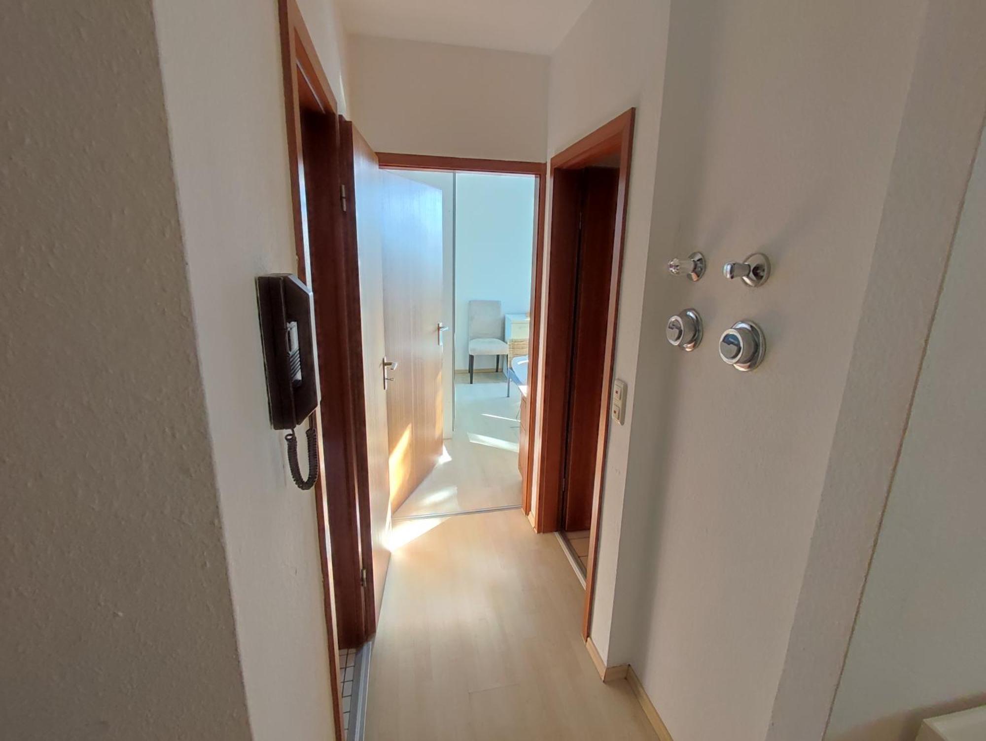 Workation Nature View Mit Balkon, Indoor Pool, Kueche Tiefgarage Auf Anfrage 威斯巴登 外观 照片