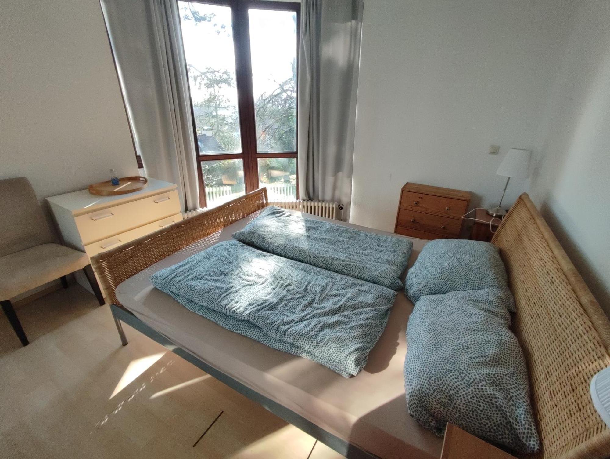 Workation Nature View Mit Balkon, Indoor Pool, Kueche Tiefgarage Auf Anfrage 威斯巴登 外观 照片