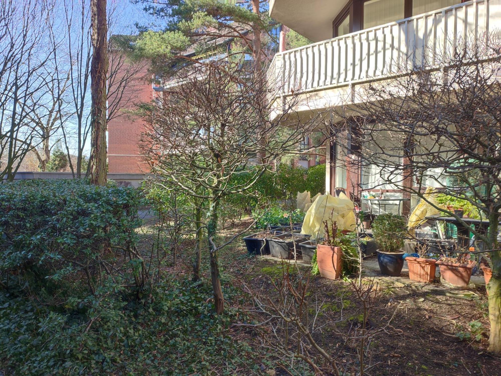 Workation Nature View Mit Balkon, Indoor Pool, Kueche Tiefgarage Auf Anfrage 威斯巴登 外观 照片